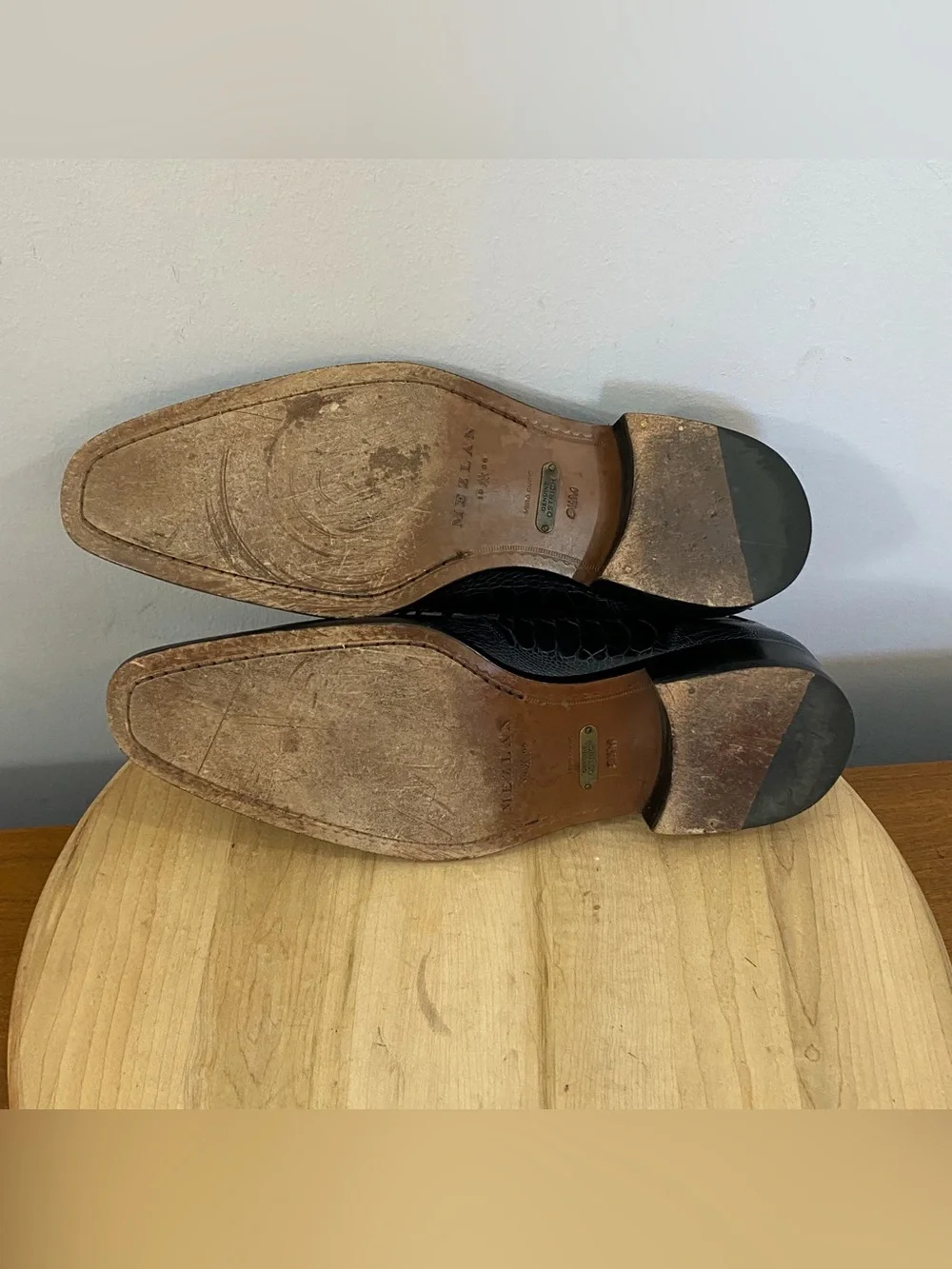 Mezlan gently used